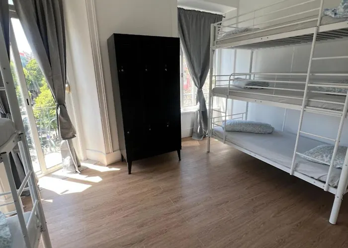 Bagetti Only For Girls Ostello