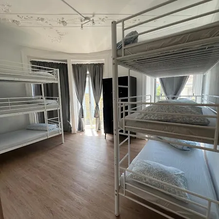 Bagetti Only For Girls * Lisboa